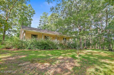 100 Hackamore Ln, Brandon, MS 39047 photo 4