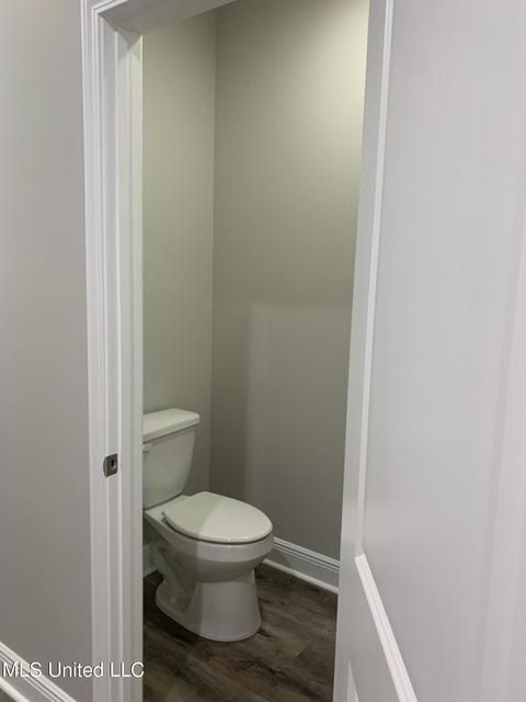 734 Waters View Dr, Biloxi, MS 39532 photo 17