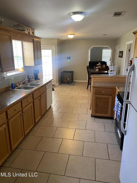 24813 Pine Rd, Lucedale, MS 39452 photo 5