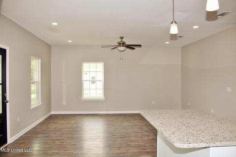 149 Ridge Ln, Lucedale, MS 39452 photo 5
