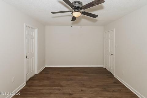 6914 Slash Pine Dr, Walls, MS 38680 photo 11