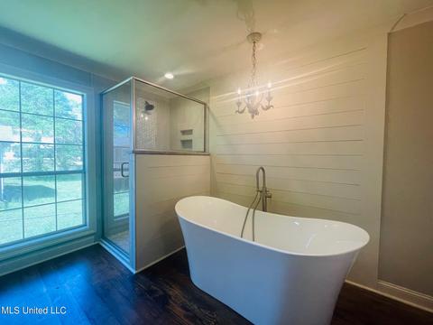 401 Circle Dr, Mendenhall, MS 39114 photo 1