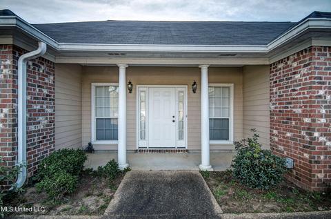 702 Pecan Ct, Brandon, MS 39042 photo 2