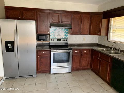 1005 Post Road Rd, Clinton, MS 39056 photo 4
