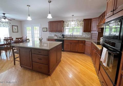23 Scott Station Cv, Long Beach, MS 39560 photo 13