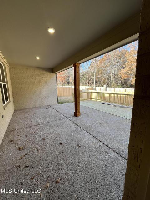 6958 N Sunrise Loop, Olive Branch, MS 38654 photo 14