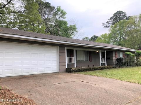 5151 Parkway Dr, Jackson, MS 39211 photo 1