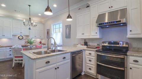 101 Douglas Ave, Long Beach, MS 39560 photo 8