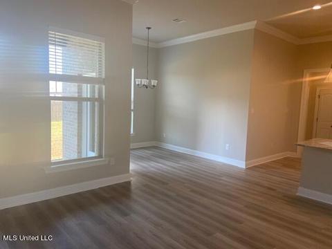 3733 Hamilton Dr, D'iberville, MS 39540 photo 4