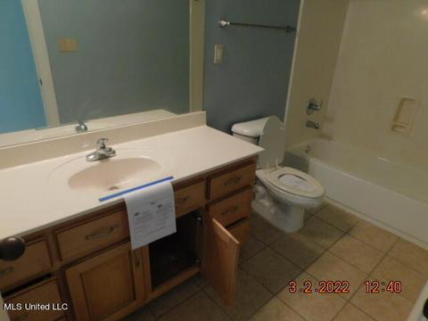 8302 Westbrook Dr, Olive Branch, MS 38654 photo 21