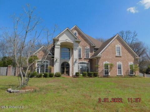 8302 Westbrook Dr, Olive Branch, MS 38654 photo 1