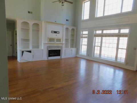 8302 Westbrook Dr, Olive Branch, MS 38654 photo 6