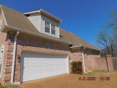 8302 Westbrook Dr, Olive Branch, MS 38654 photo 2
