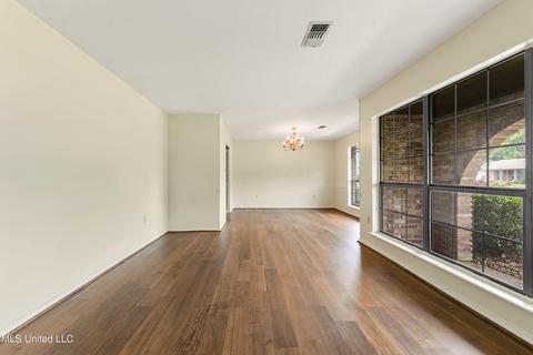 504 Mockingbird Dr, Long Beach, MS 39560 photo 4