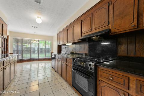 504 Mockingbird Dr, Long Beach, MS 39560 photo 11