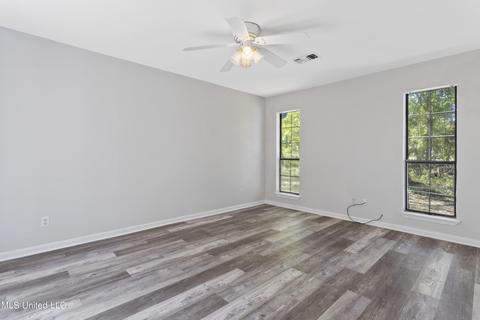 5579 E Diamondhead Dr, Diamondhead, MS 39525 photo 21