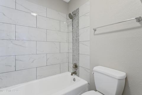 5579 E Diamondhead Dr, Diamondhead, MS 39525 photo 20