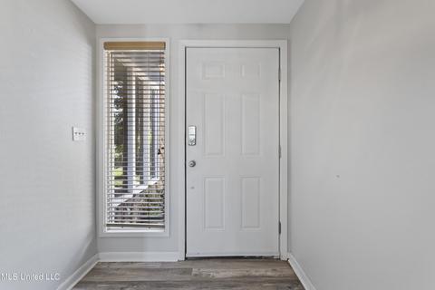 5579 E Diamondhead Dr, Diamondhead, MS 39525 photo 2