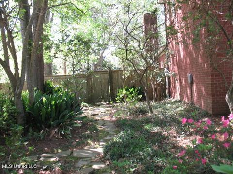 925 Newland St, Jackson, MS 39211 photo 10