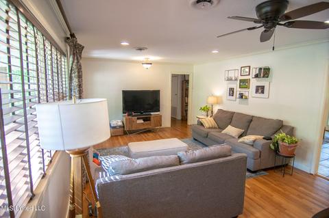 4425 Hickory Ridge Rd, Jackson, MS 39211 photo 11