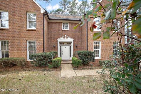1545 Northlake Dr, Jackson, MS 39211 photo 2