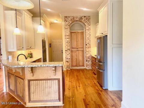 521 Springhill Xing, Brandon, MS 39047 photo 14
