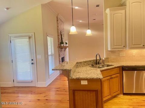 521 Springhill Xing, Brandon, MS 39047 photo 20