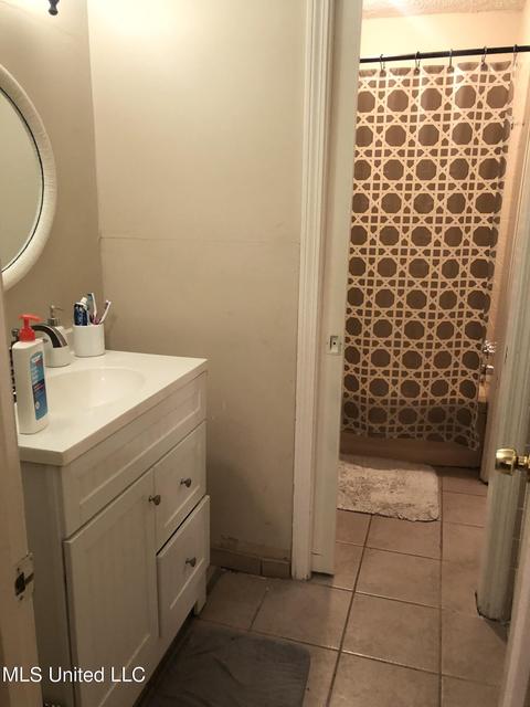 134 Southbrook Dr, Jackson, MS 39211 photo 4