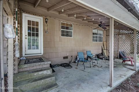 1522 Wilhurst St, Jackson, MS 39211 photo 4