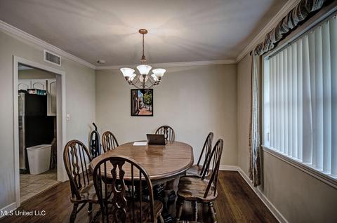 1522 Wilhurst St, Jackson, MS 39211 photo 9