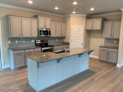 6030 Seagull Dr, Long Beach, MS 39560 photo 10