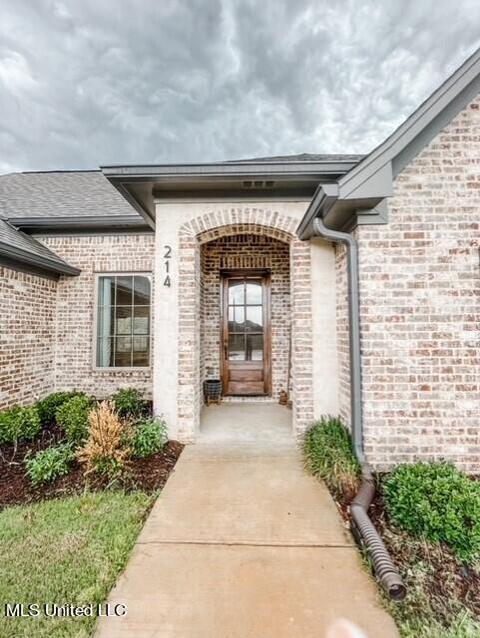 214 Warwick Dr, Brandon, MS 39042 photo 2