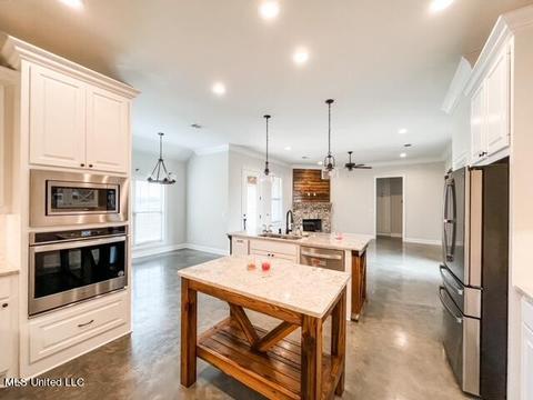 214 Warwick Dr, Brandon, MS 39042 photo 6