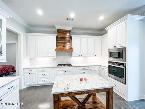 214 Warwick Dr, Brandon, MS 39042 photo 3