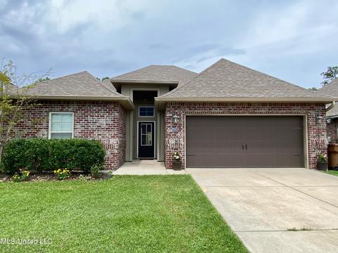 3963 David Ln, Biloxi, MS 39532 photo 1