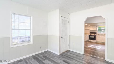 3500 Phillips St, Moss Point, MS 39563 photo 4