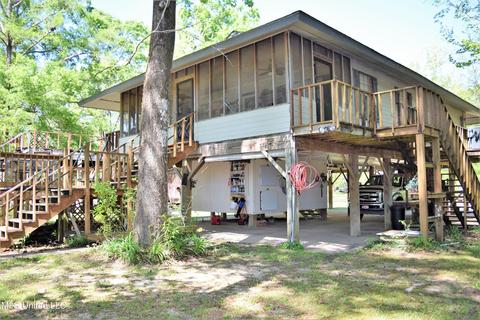 112 Plum Bluff Dr, Lucedale, MS 39452 photo 3