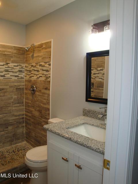1018 Maria Dr, Jackson, MS 39204 photo 18