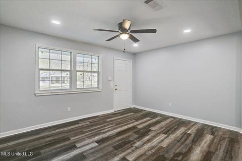 1018 Maria Dr, Jackson, MS 39204 photo 10