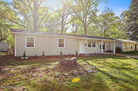 1018 Maria Dr, Jackson, MS 39204 photo 3