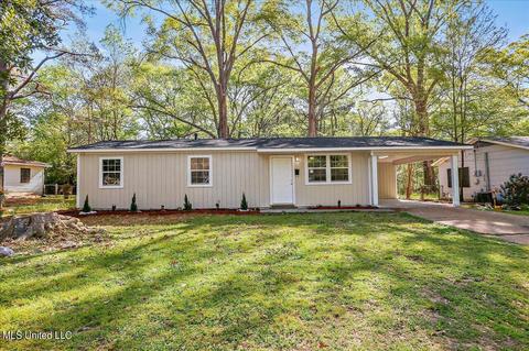 1018 Maria Dr, Jackson, MS 39204 photo 1