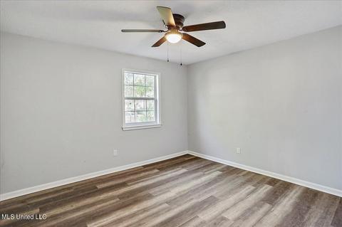 1018 Maria Dr, Jackson, MS 39204 photo 8