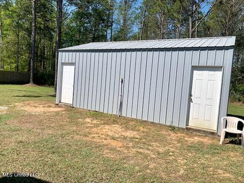 21033 Snow Rd, Moss Point, MS 39562 photo 26