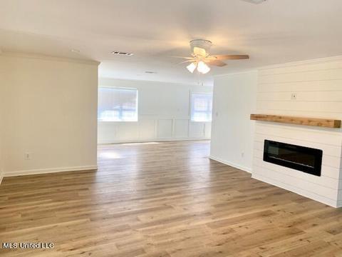21033 Snow Rd, Moss Point, MS 39562 photo 9