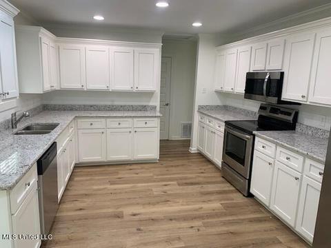 21033 Snow Rd, Moss Point, MS 39562 photo 13