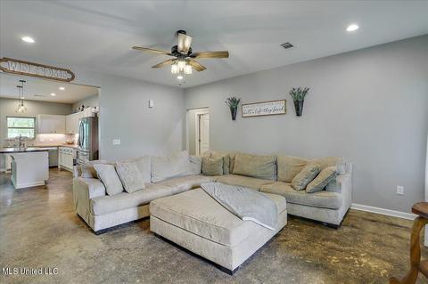 141 Cedar St, Florence, MS 39073 photo 6