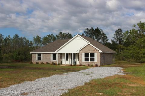 24976 Eastwood Ln, Lucedale, MS 39452 photo 4