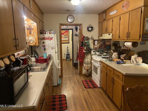 91 Jim Easterling Rd, Richton, MS 39476 photo 5