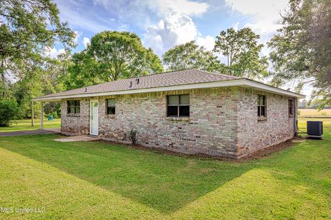 19087 Peterson Rd, Saucier, MS 39574 photo 8