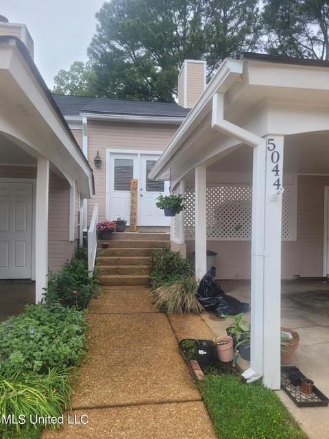 5044 Harling Pl, Jackson, MS 39211 photo 1